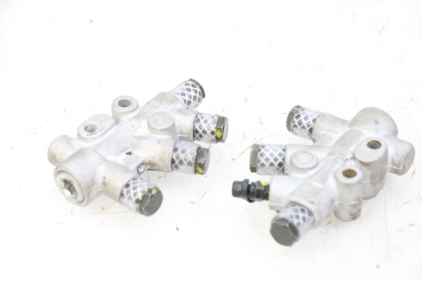 photo de REPARTIDOR DE FRENO PIAGGIO MP3 500 (2014 - 2017) - Vista principal