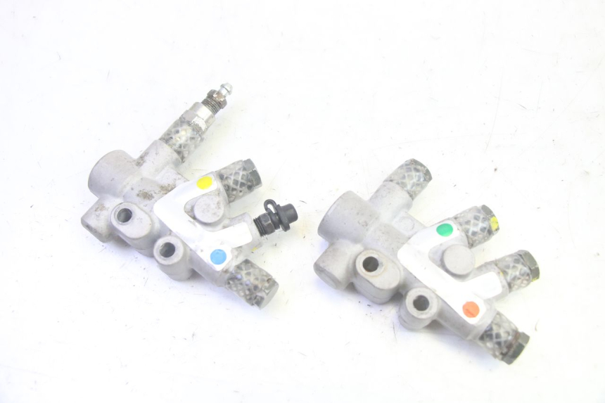 photo de DISTRIBUIDOR DE FRENO PIAGGIO MP3 RL 250 (2006 - 2010) - Vista principal