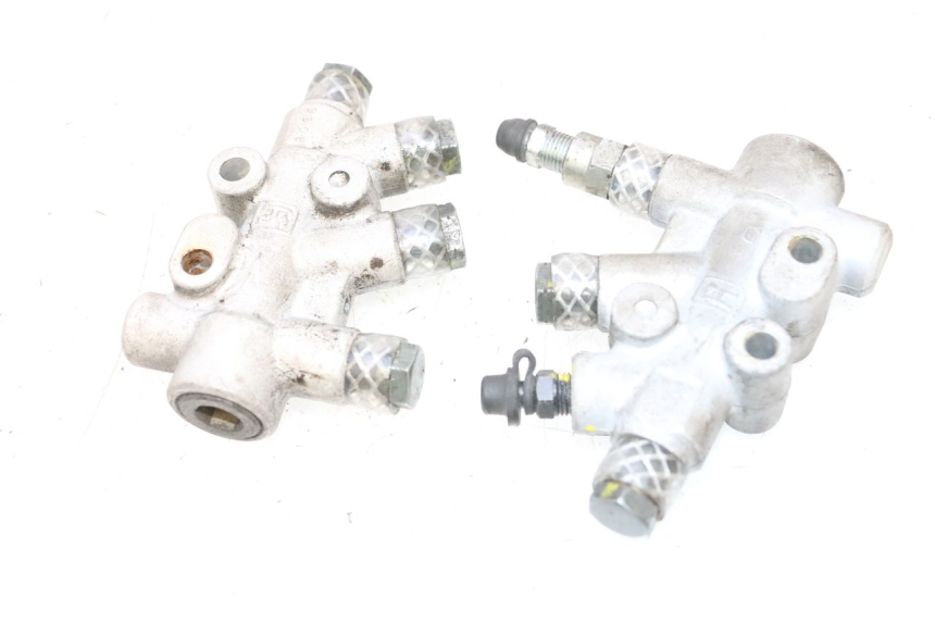 photo de DISTRIBUIDOR DE FRENO PIAGGIO MP3 RL 250 (2006 - 2010) - Zoom estado de uso