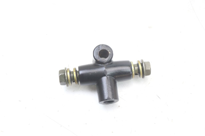 photo de REPARTIDOR FRENO REGAL RAPTOR SPYDER 125 (2010 - 2018) - Primer plano técnico