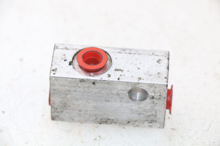 photo de REPARTIDOR DE FRENO DAELIM S2 FI 125 (2008 - 2017) - Zoom estado de uso