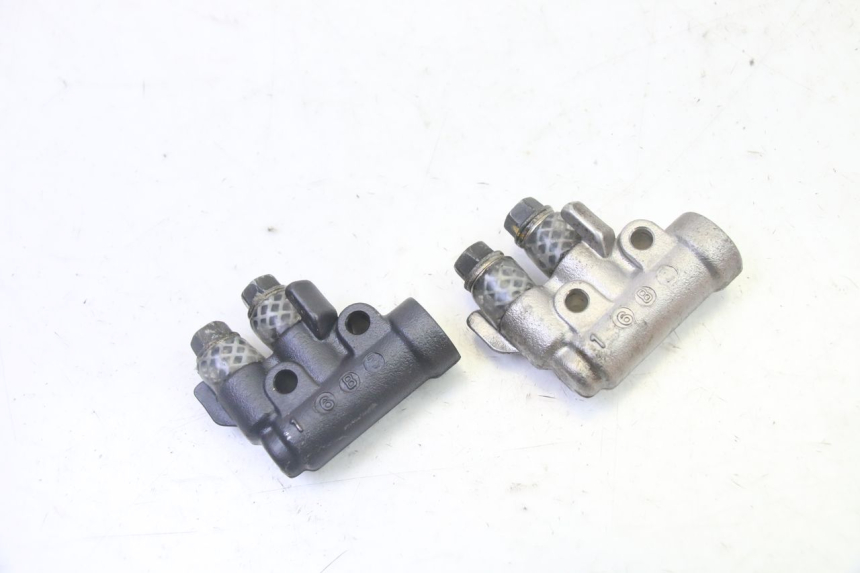 photo de REPARTIDOR FRENO PEUGEOT SATELIS 125 (2013 - 2018) - Otra perspectiva