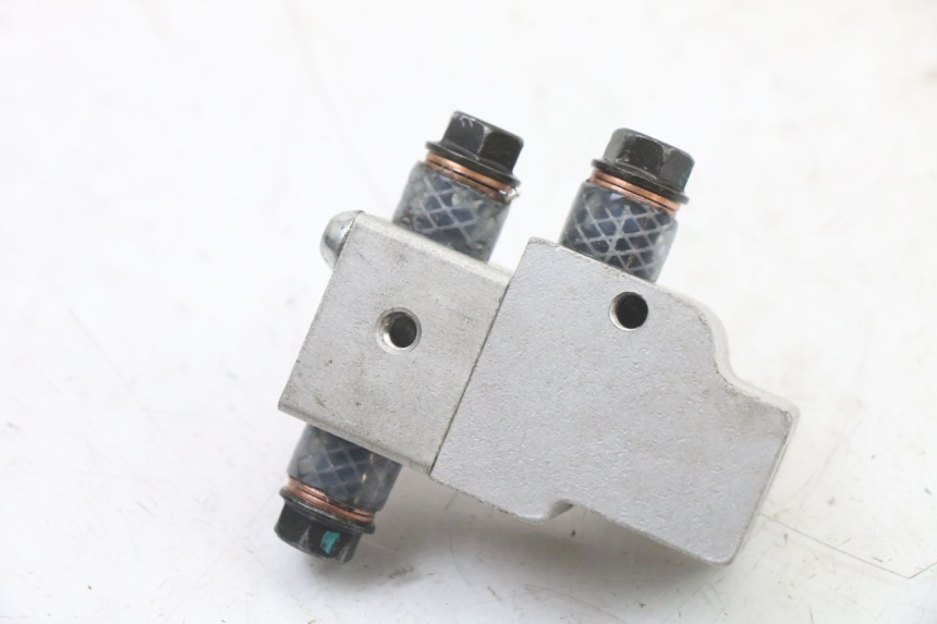 photo de DISTRIBUIDOR DE FRENO SYM FIDDLE 3 III 125 (2014 - 2020) - Zoom estado de uso