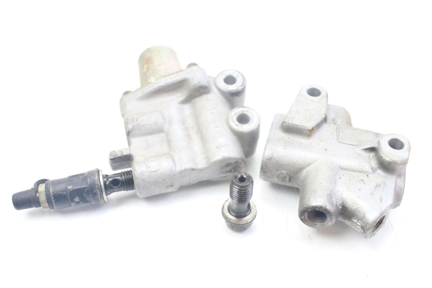 photo de REPARTIDOR FRENO HONDA VFR VTEC RC46 800 (2002 - 2013) - Primer plano técnico