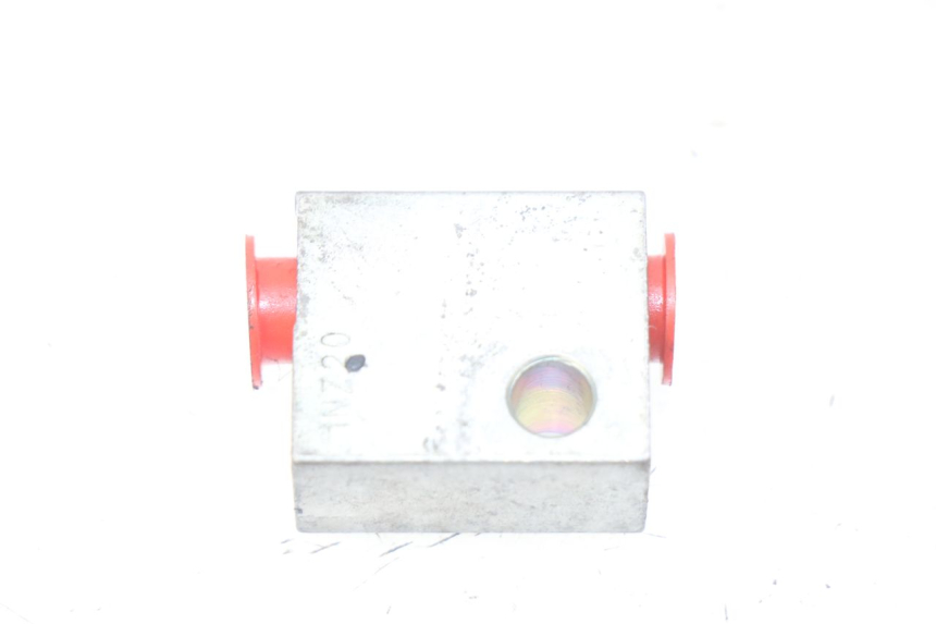 photo de REPARTIDOR FRENO YAMAHA XP T-MAX TMAX ABS 530 (2012 - 2015) - Detalle de la pieza