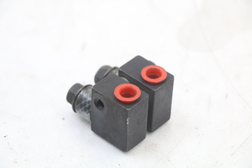 photo de REPARTIDOR FRENO YAMAHA XJ6 ABS 600 (2008 - 2016) - Otra perspectiva