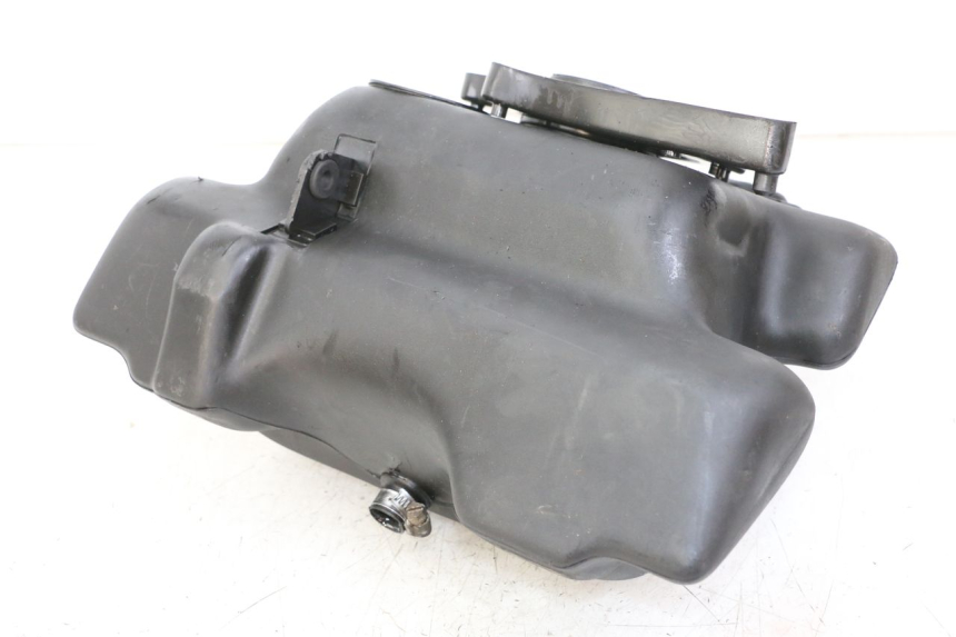 photo de DEPOSITO FUEL YAMAHA AEROX 50 (1997 - 2006) - Primer plano técnico