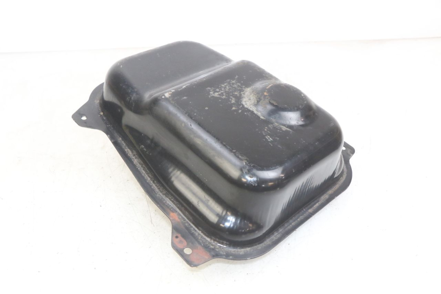 photo de DEPÓSITO DE COMBUSTIBLE KYMCO AGILITY 16+ 4T 50 (2018 - 2023) - Zoom estado de uso