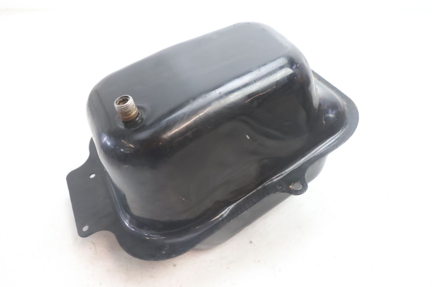 photo de DEPÓSITO DE COMBUSTIBLE KYMCO AGILITY 4T 50 (2005 - 2018) - Estado de la superficie y material