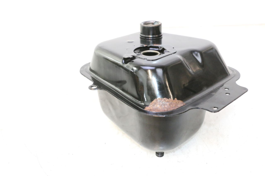 photo de DEPÓSITO DE COMBUSTIBLE KYMCO AGILITY 4T 50 (2018 - 2022) - Estado de la superficie y material