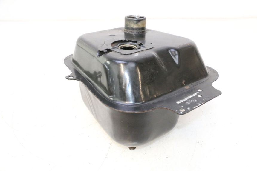 photo de DEPOSITO FUEL KYMCO AGILITY PREMIUM 50 (2007 - 2010) - Primer plano técnico