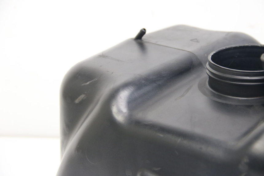 photo de DEPÓSITO DE COMBUSTIBLE APRILIA ATLANTIC 500 (2002 - 2003) - Recambio usado revisado