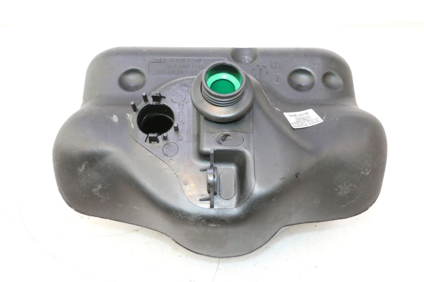 photo de DEPOSITO FUEL MBK BOOSTER ROCKET 50 (2004 - 2016) - Detalle de la pieza