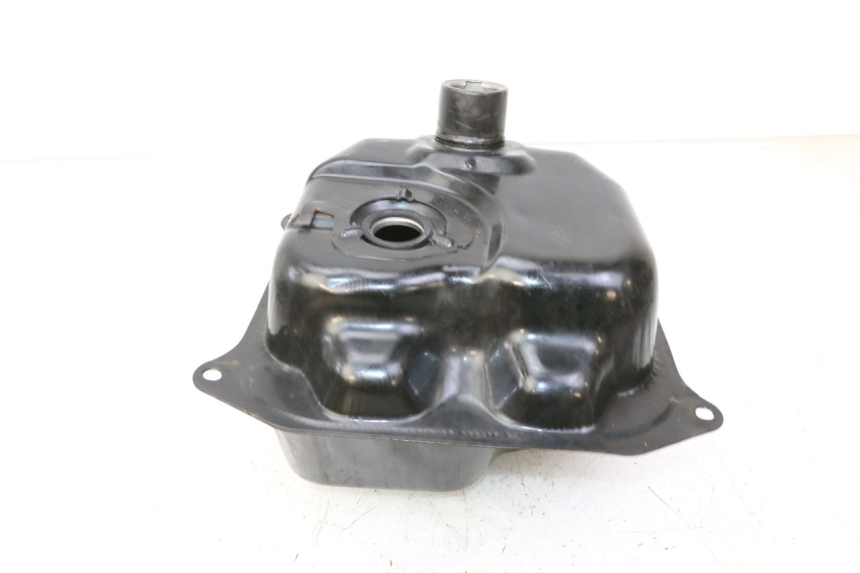 photo de DEPOSITO FUEL TNT MOTOR BOSTON 4T 50 (2018 - 2025) - Detalles de los puntos de fijación