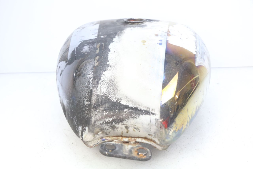 photo de DEPOSITO FUEL ROYAL ENFIELD BULLET CLASSIC 500 (2017 - 2020) - Estado de la superficie y material