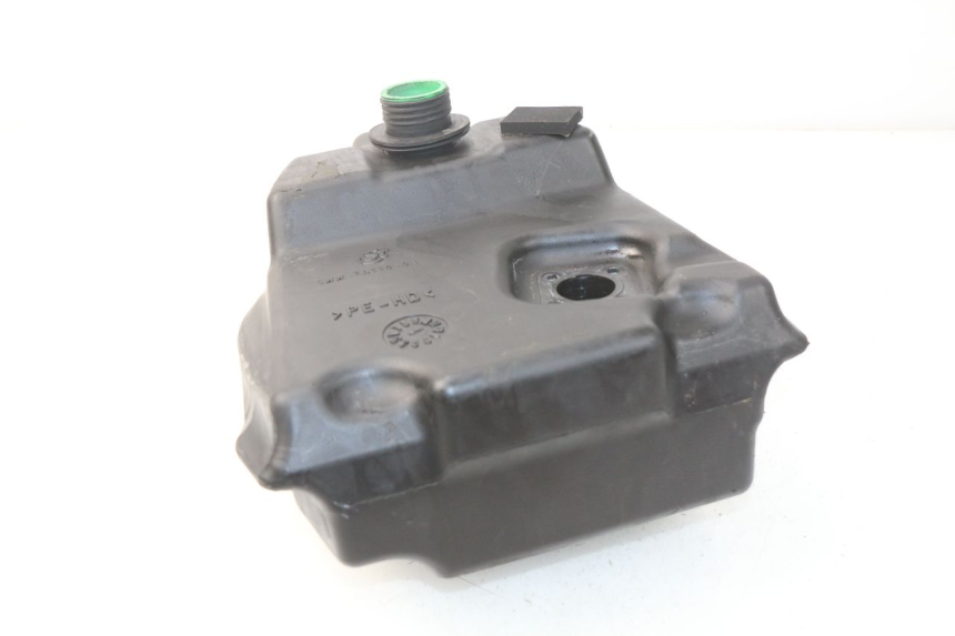 photo de DEPOSITO FUEL YAMAHA BW'S 50 (2004 - 2017) - Detalle de la pieza