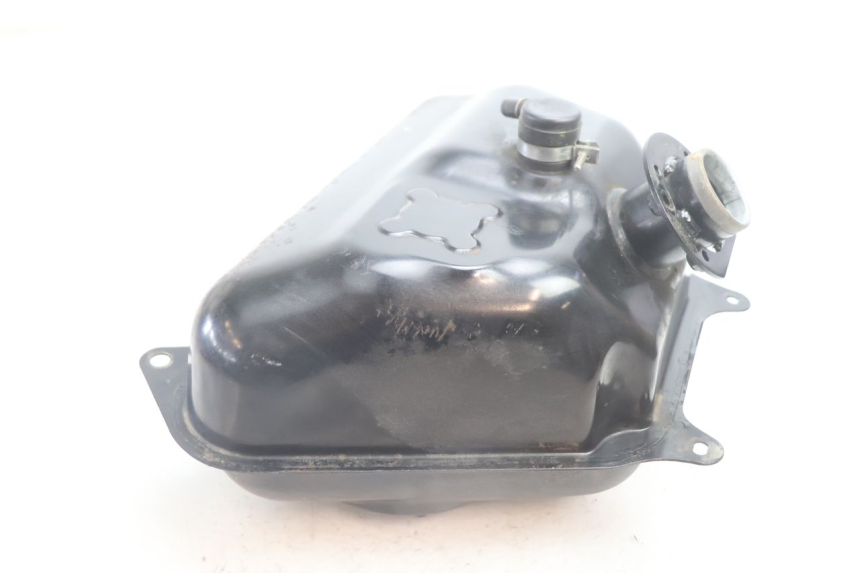 photo de DEPÓSITO DE COMBUSTIBLE YAMAHA BW'S BWS 125 (2010 - 2013) - Detalle de la pieza