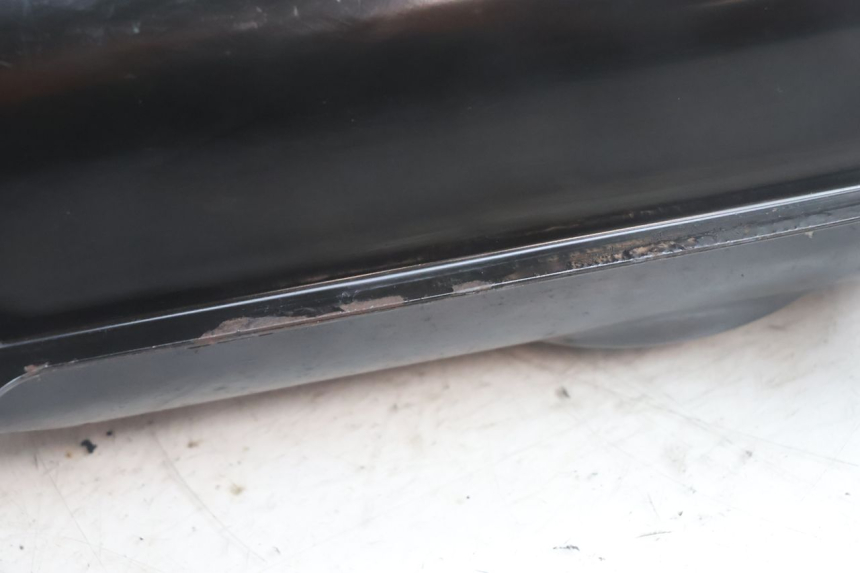 photo de DEPÓSITO DE COMBUSTIBLE YAMAHA BW'S BWS 125 (2010 - 2013) - Primer plano técnico