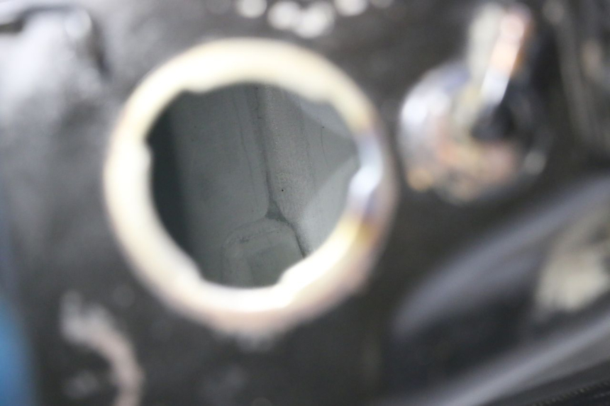 photo de DEPOSITO FUEL BMW C SPORT 650 (2015 - 2021) - Estado de la superficie y material