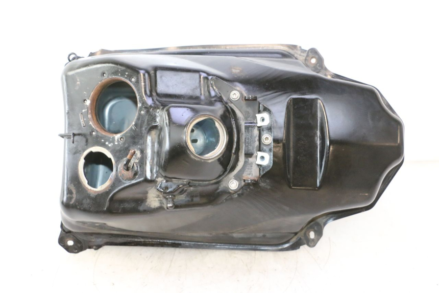 photo de DEPOSITO FUEL BMW C SPORT 650 (2015 - 2021) - Marcados y referencias originales