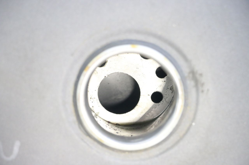 photo de DEPOSITO FUEL ARCHIVE CAFE RACER 4T 50 (2019 - 2024) - Zoom estado de uso