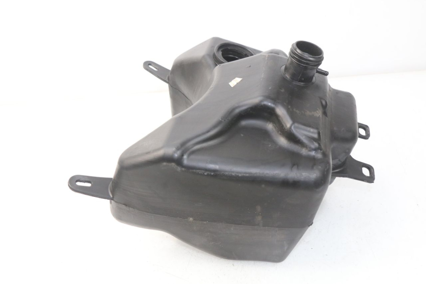 photo de DEPOSITO FUEL PIAGGIO CARNABY 125 (2007 - 2011) - Otra perspectiva