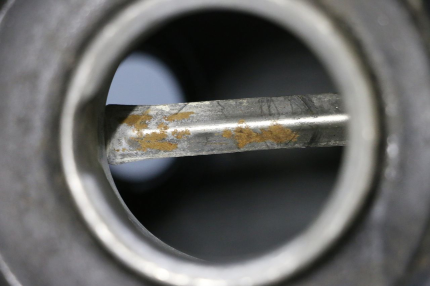 photo de DEPOSITO FUEL HONDA CBF 125 (2009 - 2015) - Estado de la superficie y material