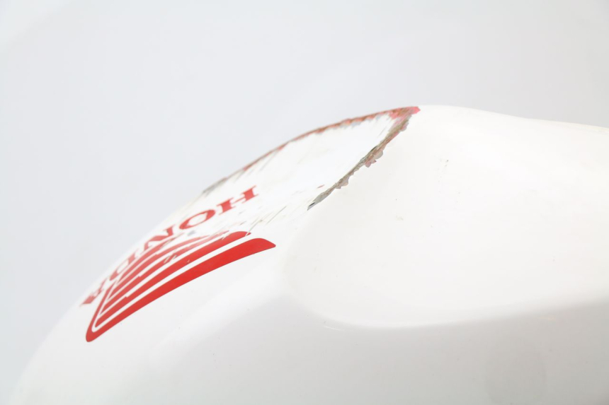 photo de DEPOSITO FUEL HONDA CBR 929 RR FIREBLADE 900 (2000 - 2001) - Primer plano técnico