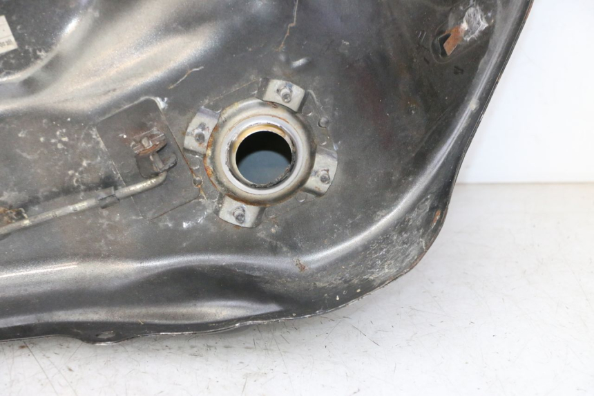 photo de DEPOSITO FUEL HONDA CBR F SC25 1000 (1989 - 1992) - Estado de la superficie y material
