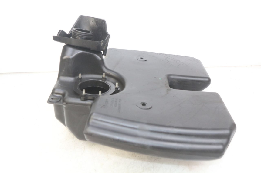 photo de DEPÓSITO DE COMBUSTIBLE PEUGEOT CITYSTAR 125 (2011 - 2017) - Otra perspectiva