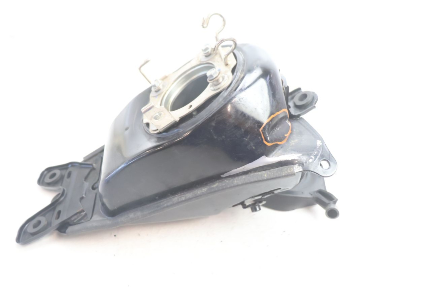 photo de DEPOSITO FUEL HONDA CRF CR-F 125 (2020 - 2021) - Características distintivas
