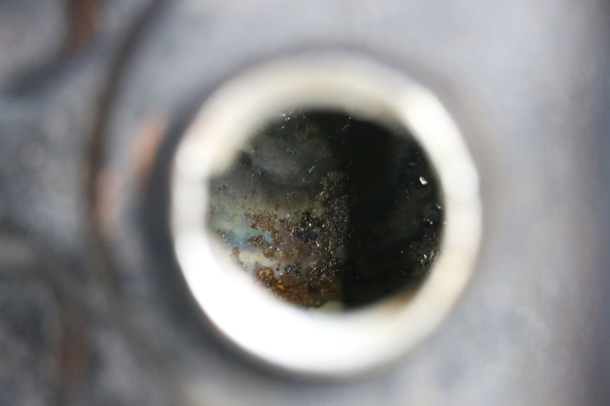 photo de DEPOSITO FUEL SKYTEAM DAX REPLICA 110 (2005 - 2015) - Detalle de la pieza