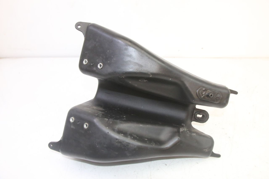 photo de DEPÓSITO DE GASOLINA PROBIKE DIRT 140 - Detalles de los puntos de fijación