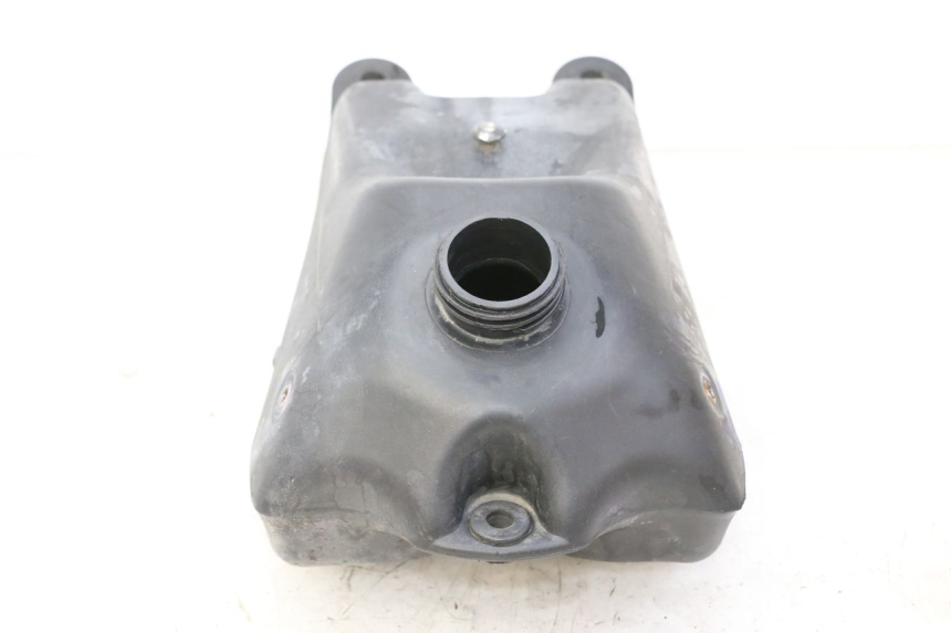 photo de DEPÓSITO DE GASOLINA BSE DIRTBIKE PH10L 125 - Primer plano técnico