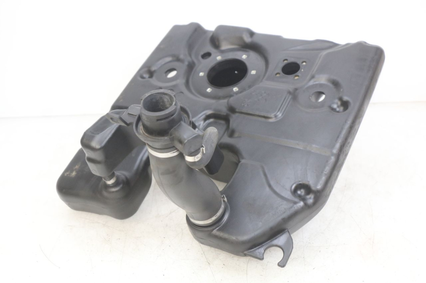 photo de DEPÓSITO DE COMBUSTIBLE PEUGEOT DJANGO 4T 50 (2014 - 2019) - Vista principal