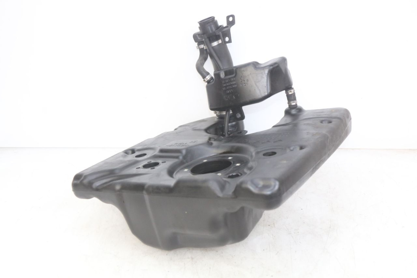 photo de DEPÓSITO DE COMBUSTIBLE PEUGEOT DJANGO 4T 50 (2014 - 2019) - Vista general del producto