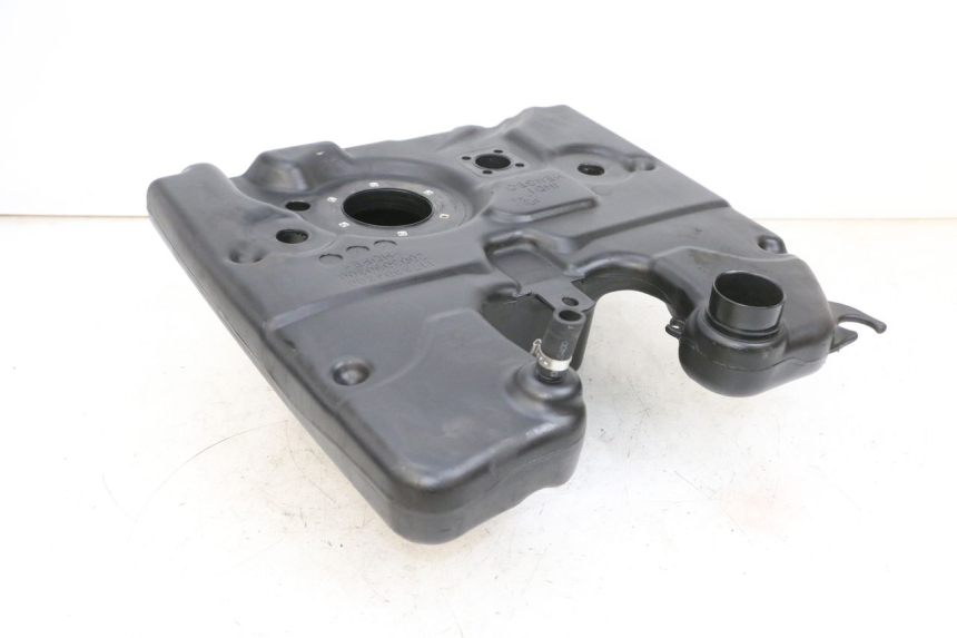 photo de DEPÓSITO DE COMBUSTIBLE PEUGEOT DJANGO 4T 50 (2014 - 2019) - Vista general del producto