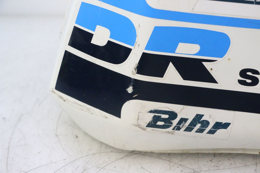 photo de DEPOSITO FUEL SUZUKI DR S 600 (1985 - 1989) - Perfil de la pieza de repuesto