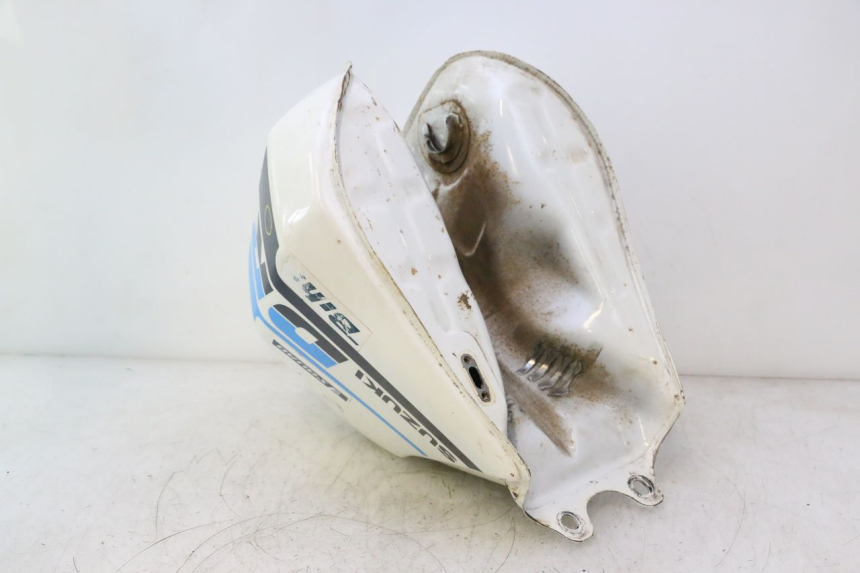 photo de DEPOSITO FUEL SUZUKI DR S 600 (1985 - 1989) - Zoom estado de uso