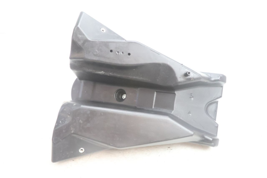 photo de DEPOSITO FUEL MINI MX DRIFT 150 - Detalles de los puntos de fijación