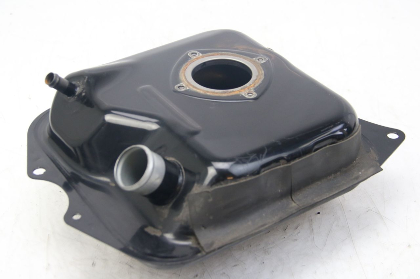 photo de DEPÓSITO DE COMBUSTIBLE YAMAHA D'ELIGHT DELIGHT 125 (2017 - 2020) - Otra perspectiva