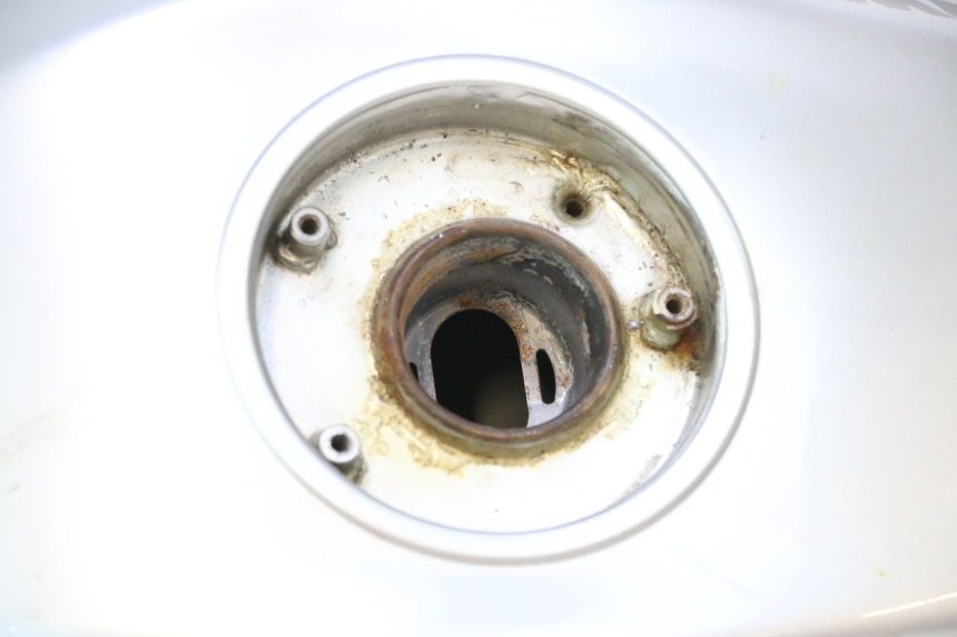 photo de DEPOSITO FUEL KAWASAKI ER-6 ER6 N 650 (2005 - 2009) - Detalle de la pieza