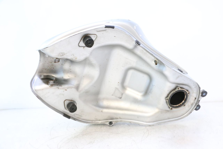 photo de DEPOSITO FUEL KAWASAKI ER-6 ER6 N 650 (2005 - 2009) - Detalles de los puntos de fijación