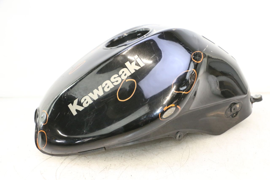 photo de DEPOSITO FUEL KAWASAKI ER-6 ER6 N 650 (2005 - 2009) - Inspección visual detallada