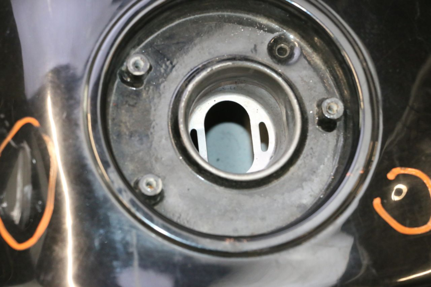 photo de DEPOSITO FUEL KAWASAKI ER-6 ER6 N 650 (2005 - 2009) - Otra perspectiva