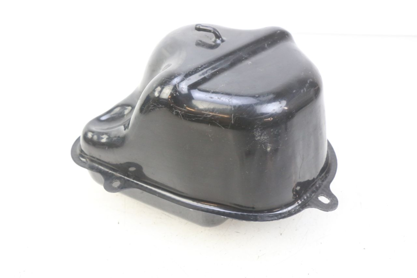 photo de DEPÓSITO DE COMBUSTIBLE JM MOTORS EVOLIS 4T 50 (2018 - 2022) - Detalles de los puntos de fijación