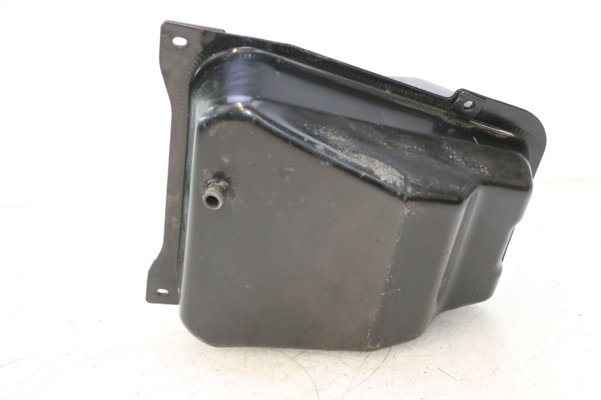 photo de DEPOSITO FUEL KEEWAY F-ACT NAKED 50 (2009 - 2014) - Primer plano técnico