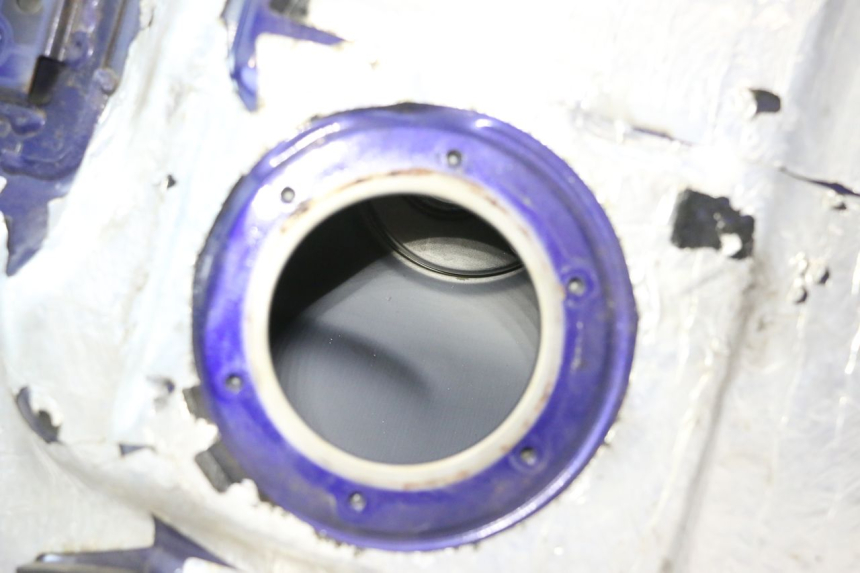 photo de DEPOSITO FUEL YAMAHA FJR 1300 (2001 - 2005) - Detalle de la pieza