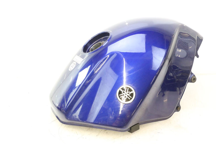 photo de DEPOSITO FUEL YAMAHA FJR 1300 (2001 - 2005) - Características distintivas