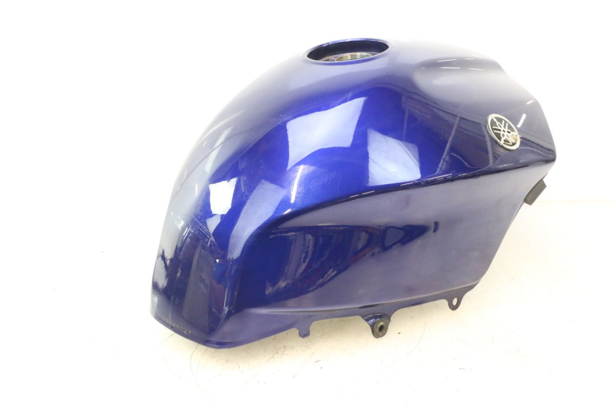 photo de DEPOSITO FUEL YAMAHA FJR 1300 (2001 - 2005) - Enfoque en la estructura
